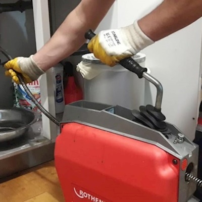 Esenyurt Klozet Tıkanıklığını Açan Tesisatçı